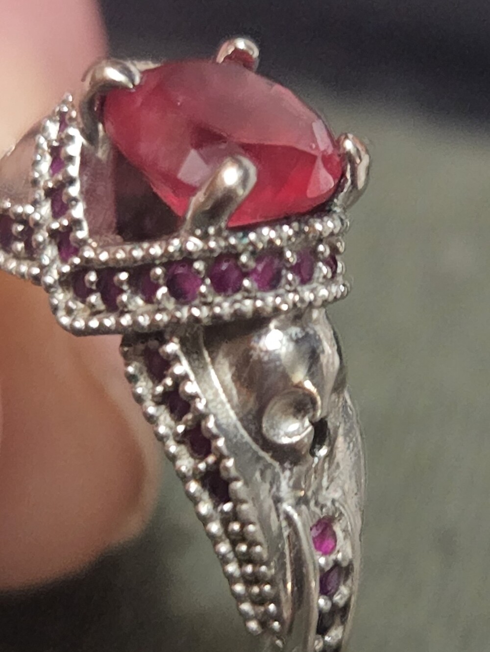 14K Rubies macabre elements built into the band Skull